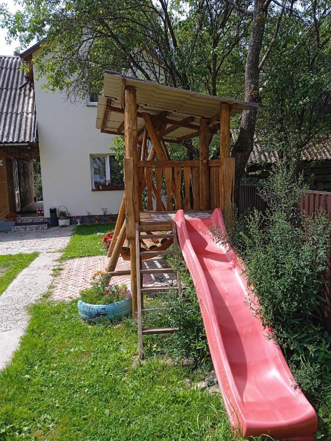Penzion У Дядька Pilipets Exteriér fotografie
